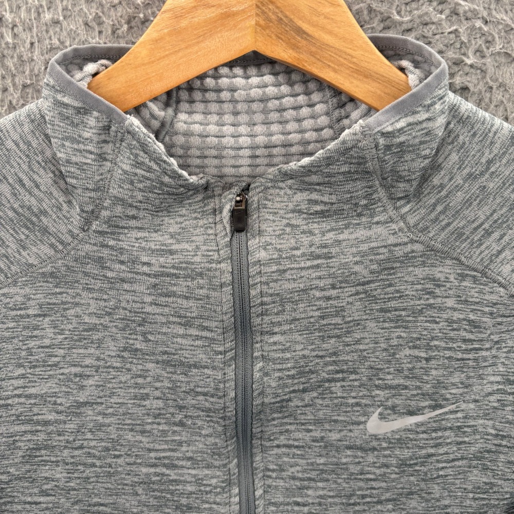 Nike Pullover Mens Large Gray Therma Sphere Element Dri FIT‎ Running Top